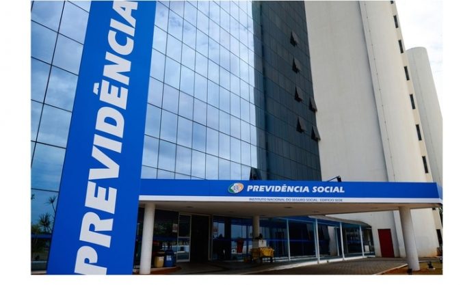 ministerio do trabalho orienta afetados por greve do inss a reagendar atendimentos