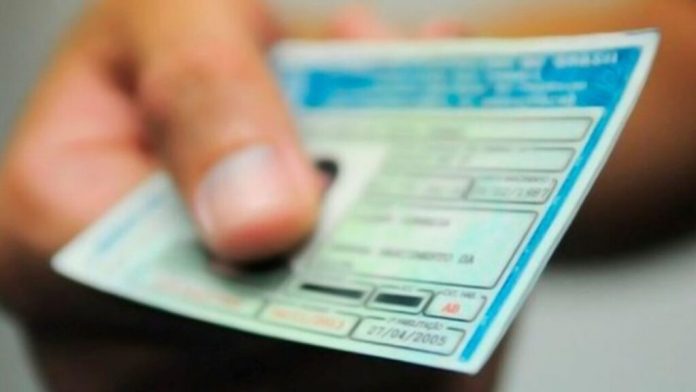 divulgados beneficiarios da segunda edicao do cnh social do df