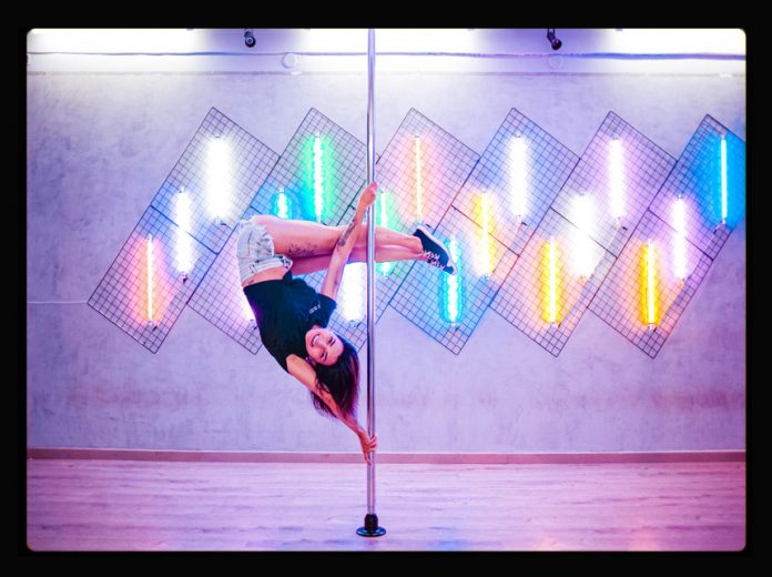 Pole dance