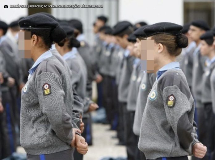 Escolas Civico Miliatr