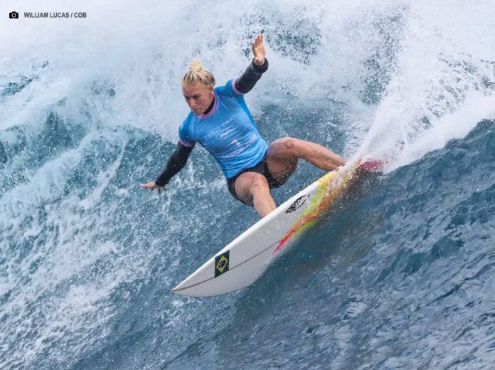 Weston Webb Surfe Feminino