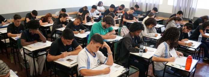 Simulado Enem EE Patrus de SousaJuiz de Fora Rodrigo Souza (15) (1)