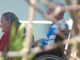 Saúde lança versão atualizada da Caderneta da Pessoa Idosa idosos caminhos da reportagem