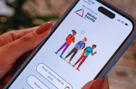 Aplicativo Minha Escola MG ultrapassa 130 mil downloads e começa a receber registros acadêmicos Minha escola MG