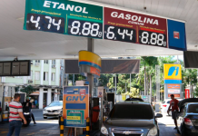 ANP cria app para motorista conferir qualidade de posto de combustível Posto de combustível