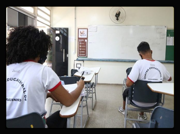 escola DF