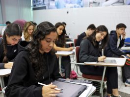 Estado divulga Calendário Escolar 2026 e confirma adoção do modelo trimestral após consulta à rede de ensino escola