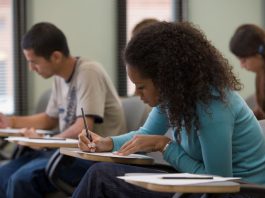 Inep divulga lista de espera para vagas remanescentes do Fies 2025 alunos