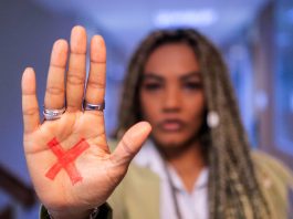 Violência: pedido de audiência de retratação deve partir só da mulher MULHER