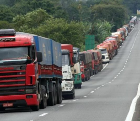Governo propõe que estados zerem ICMS do diesel importado CAMINHONEIROS